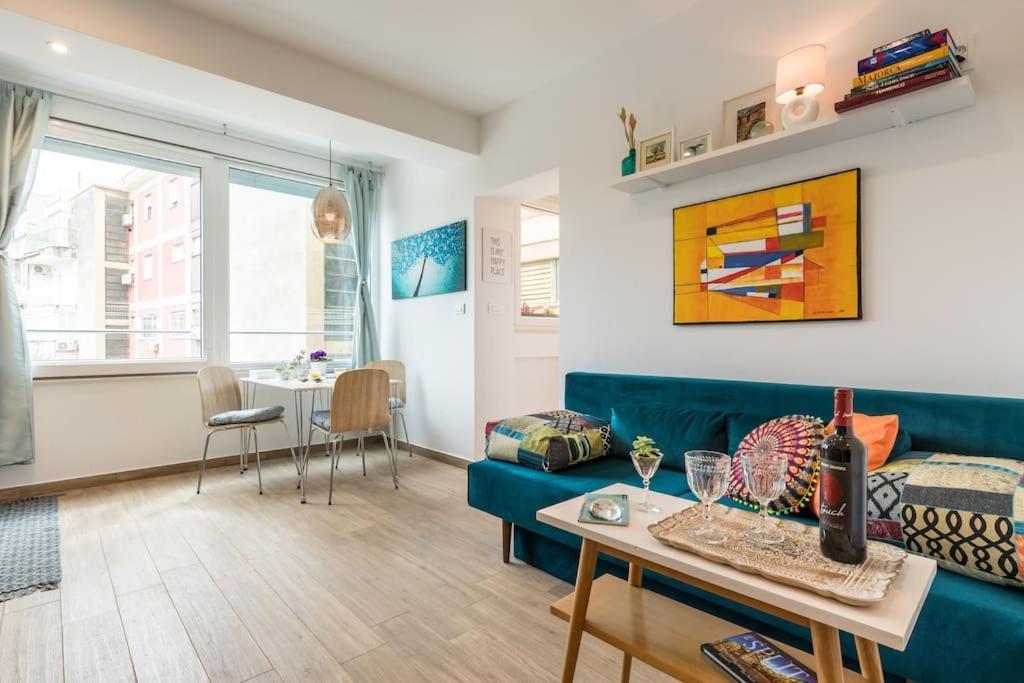 Апартаменты Brand New 1Br Near Central Station, Old Town, Beach - 3 Minute Walking Сплит Экстерьер фото